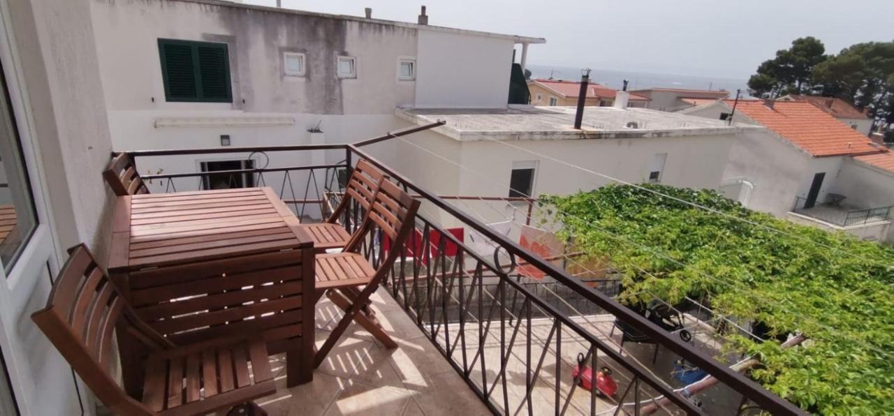 Apartments Mate Baška Voda Eksteriør billede