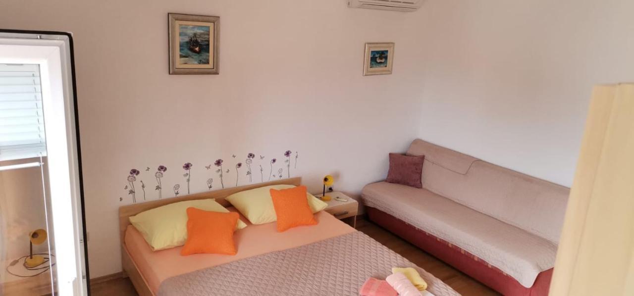 Apartments Mate Baška Voda Eksteriør billede