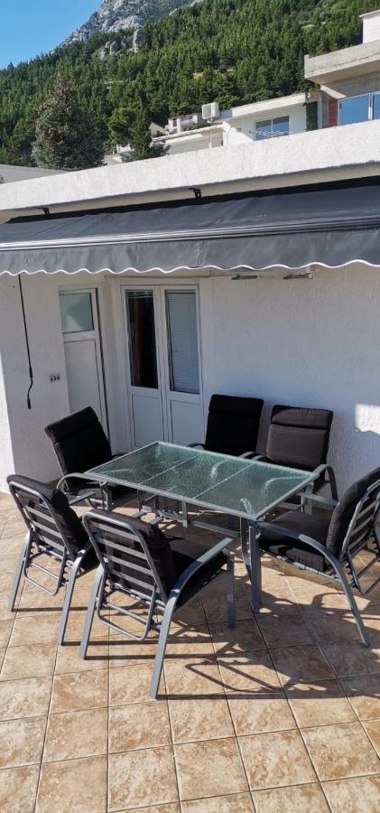 Apartments Mate Baška Voda Eksteriør billede